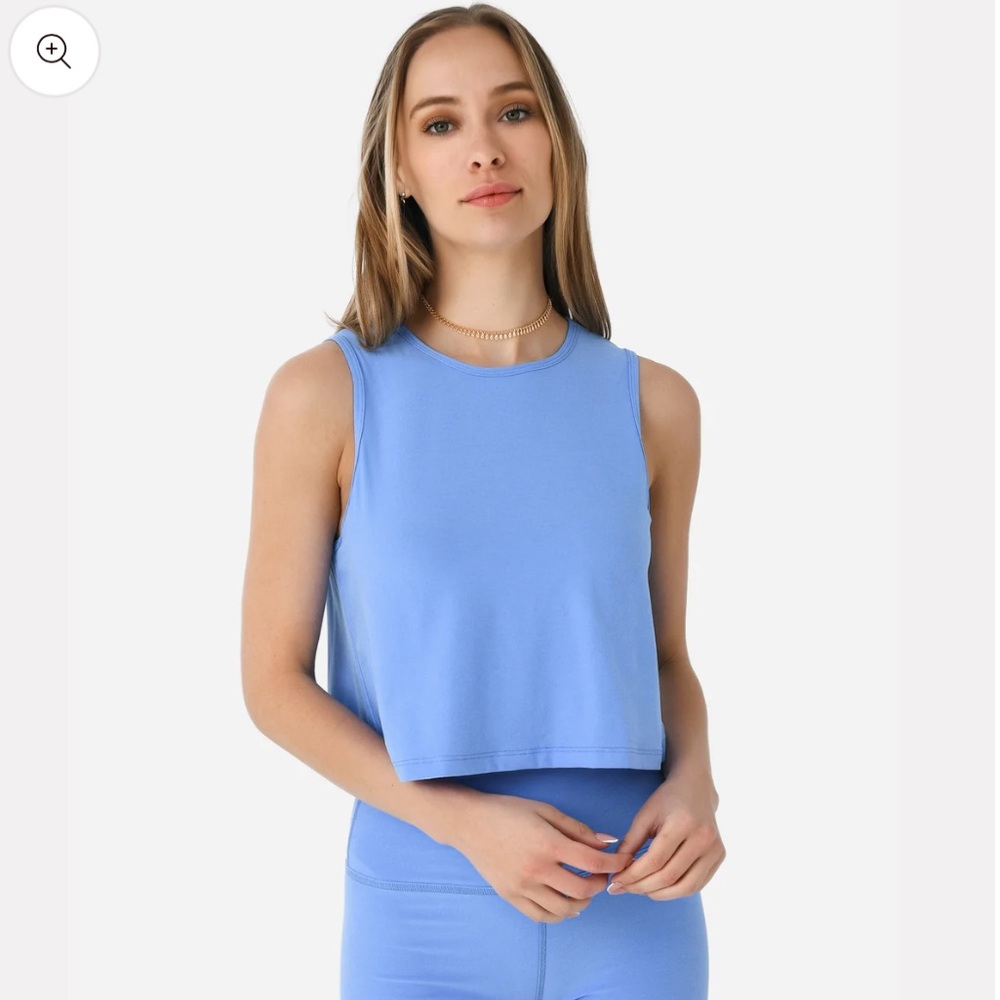 Beyond Yoga Featherweight New View Cropped Tank